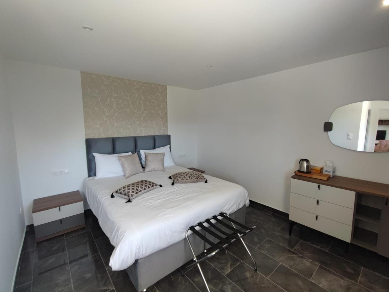 Hotel Parc Les Cigognes Albé Zewnętrze zdjęcie