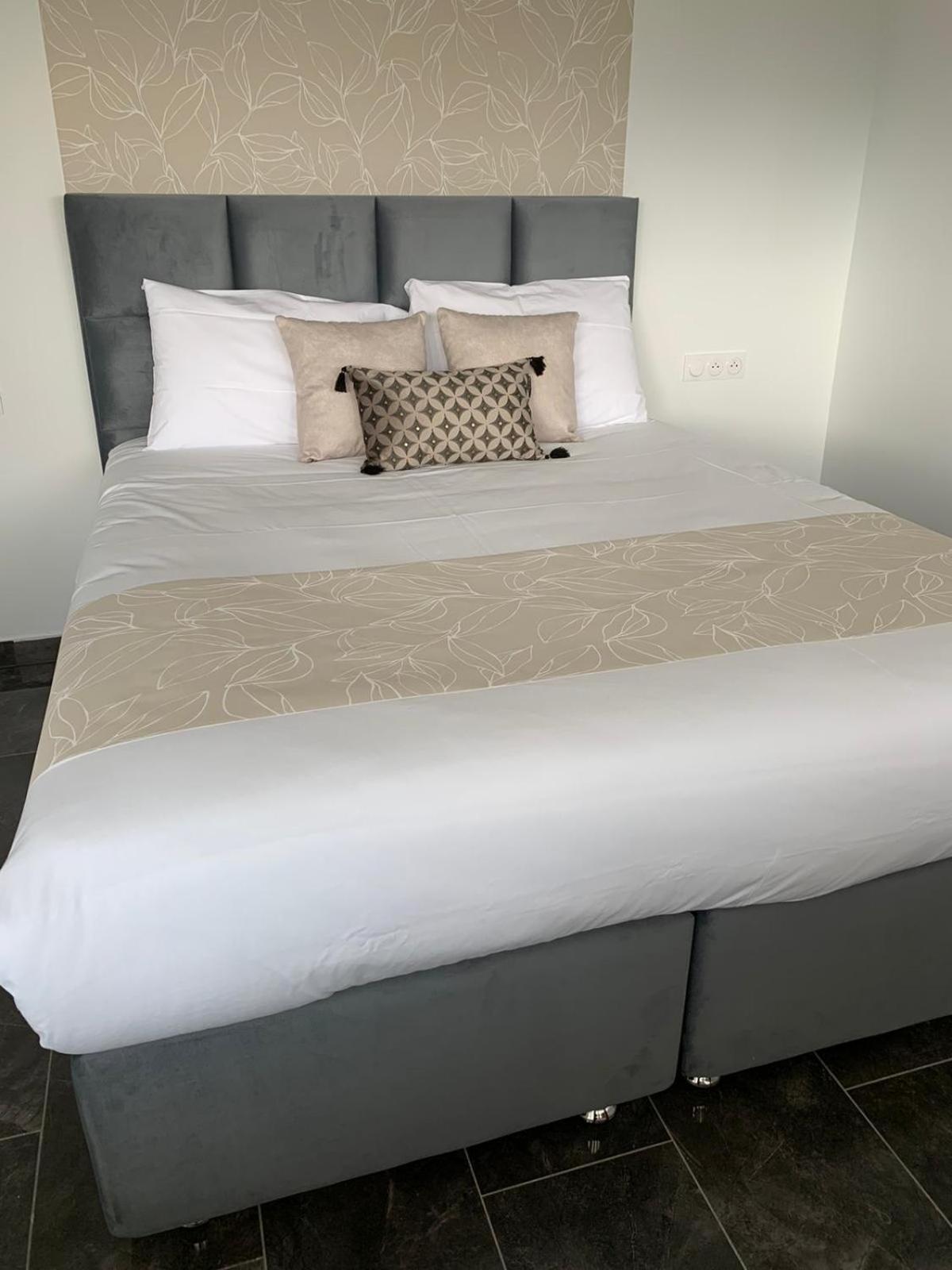 Hotel Parc Les Cigognes Albé Zewnętrze zdjęcie